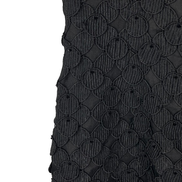 CARMEN MARC VALVO BLACK LATTICE DOT APPLIQUE CRYSTAL SLEEVELESS SHEATH DRESS - Picture 11 of 15